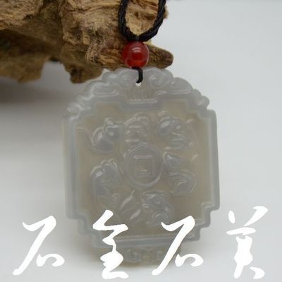 石全石美新疆和田玉烟灰色代代数钱吊坠 批发采购的艺术与传承